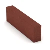 Blockstufe aus Gummigranulat von WARCO im Farbdesign Ziegelrot mit den Abmessungen 100 x 30 x 15 cm. Produktfoto von Artikel 7029 in der Aufsicht von schräg vorne.