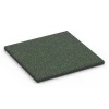 Fallschutzplatte – 90 cm von WARCO im Farbdesign Englischer Rasen mit den Abmessungen 50 x 50 x 3 cm | 0,25 m². Produktfoto von Artikel 6415 in der Aufsicht von schräg vorne.