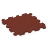 Fitnesstegel von WARCO im Farbdesign Baksteenrood mit den Abmessungen 50 x 50 x 2 cm | 0,25 m². Produktfoto von Artikel 6984 in der Aufsicht von schräg vorne.