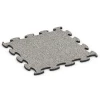 Fitness Max vloersysteem von WARCO im Farbdesign Grijs graniet mit den Abmessungen 98 x 98 x 2,8 cm. Produktfoto von Artikel 6887 in der Aufsicht von schräg vorne.