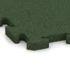Detailaufnahme der Randausprägung von WARCO-Produkt 2805, Hondensportvloer HD, Format 500 x 500 x 30 mm, Farbe Grasgroen.