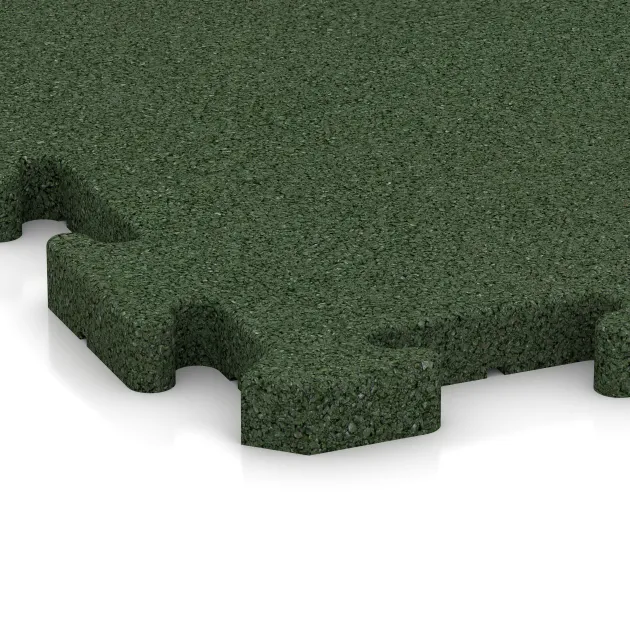 La vue détaillée sur les bords du produit WARCO 2805, Revêtement sportif pour chiens HD, au format 500 x 500 x 30 mm, en couleur Vert gazon.