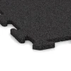 Detailaufnahme der Randausprägung von WARCO-Produkt 3953, Hunde-Bodenplatte, Format 100 x 100 x 1,8 cm | 1,00 m², Farbe Anthrazit.