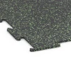 La vue détaillée sur les bords du produit WARCO 6459, Sol de Fitness Compact, au format 50 × 50 × 0,8 cm, en couleur Vert doux moucheté.