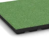 Detailaufnahme der Randausprägung von WARCO-Produkt 6374, Terrassenplatte Classic, Format 50 x 50 x 4 cm, Farbe Lindgrün.