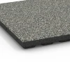 Detailaufnahme der Randausprägung von WARCO-Produkt 6423, Fallschutzplatte – 120 cm, Format 50 x 50 x 4 cm, Farbe Grauer Granit.