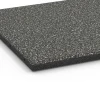 La vue détaillée sur les bords du produit WARCO 6413, Dalle amortissante – 90 cm, au format 50 x 50 x 3 cm | 0,25 m², en couleur Granit gris foncé.