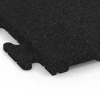 Detailaufnahme der Randausprägung von WARCO-Produkt 6190, Fitnessvloertegel Classic, Format 50 x 50 x 3 cm | 0,25 m², Farbe Antraciet.