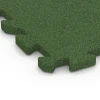 La vue détaillée sur les bords du produit WARCO 6991, Dalles de terrain multisport, au format 50 x 50 x 3 cm | 0,25 m², en couleur Vert herbe.