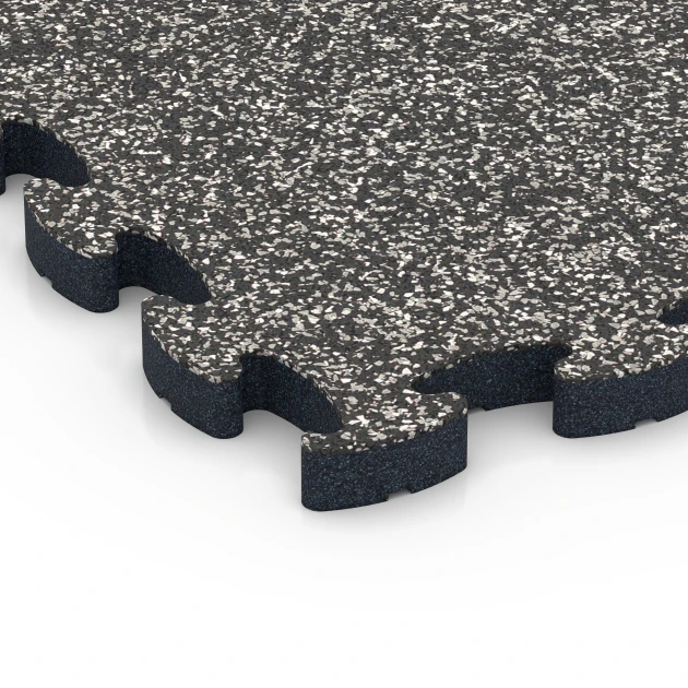 Detailaufnahme der Randausprägung von WARCO-Produkt 6877, Fitness Max vloersysteem, Format 44,6 x 44,6 × 2,8 cm, Farbe Donkergrijs graniet.