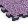 La vue détaillée sur les bords du produit WARCO 6882, Dalle Fitness Max, au format 44,6 x 44,6 × 2,8 cm, en couleur Lavande.