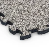 Detailaufnahme der Randausprägung von WARCO-Produkt 6815, Steentapijt kliktegel, Format 28,9 x 28,9 x 1,8 cm, Farbe Grijs graniet.