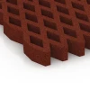 Detailaufnahme der Randausprägung von WARCO-Produkt 7013, Valdempend grasrooster, Format 100 × 100 × 8 cm, Farbe Baksteenrood.