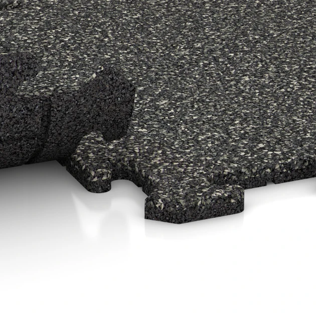 Großaufnahme vom Verbindungssystem von WARCO-Boden 0096 - Treppenbelag im Farbdesign Dunkelgrauer Granit. Abmessungen 50 x 50 x 1,8 cm | 0,25 m².