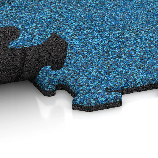 Le gros plan sur le système de connexion des revêtements de sol WARCO 0148 - Tapis de fitness 18 mm en couleur Atlantique. Les dimensions 500 x 500 x 18 mm.