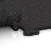 Großaufnahme vom Verbindungssystem von WARCO-Boden 6102 - Indoor-Klickfliese im Farbdesign Anthrazit. Abmessungen 500 x 500 x 18 mm.