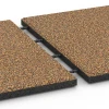 Großaufnahme vom Verbindungssystem von WARCO-Boden 6357 - Terrassenplatte Classic im Farbdesign Terra Cotta. Abmessungen 50 x 50 x 3 cm.