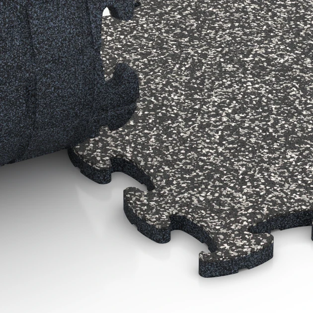 Großaufnahme vom Verbindungssystem von WARCO-Boden 6823 - Fitness Active Floor System im Farbdesign Dunkelgrauer Granit. Abmessungen 44,6 x 44,6 x 1,8 cm.
