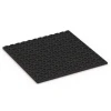 La vue du dessous ou de la face inférieure, c’est-à-dire la face inférieure de la pièce moulée WARCO 6384 - Tapis d’écurie Confort au format 100 x 100 x 4 cm | 1,00 m².